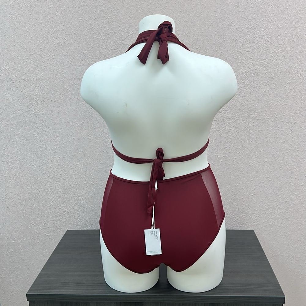 Chic Burgundy Halter Bikini Set - image 2